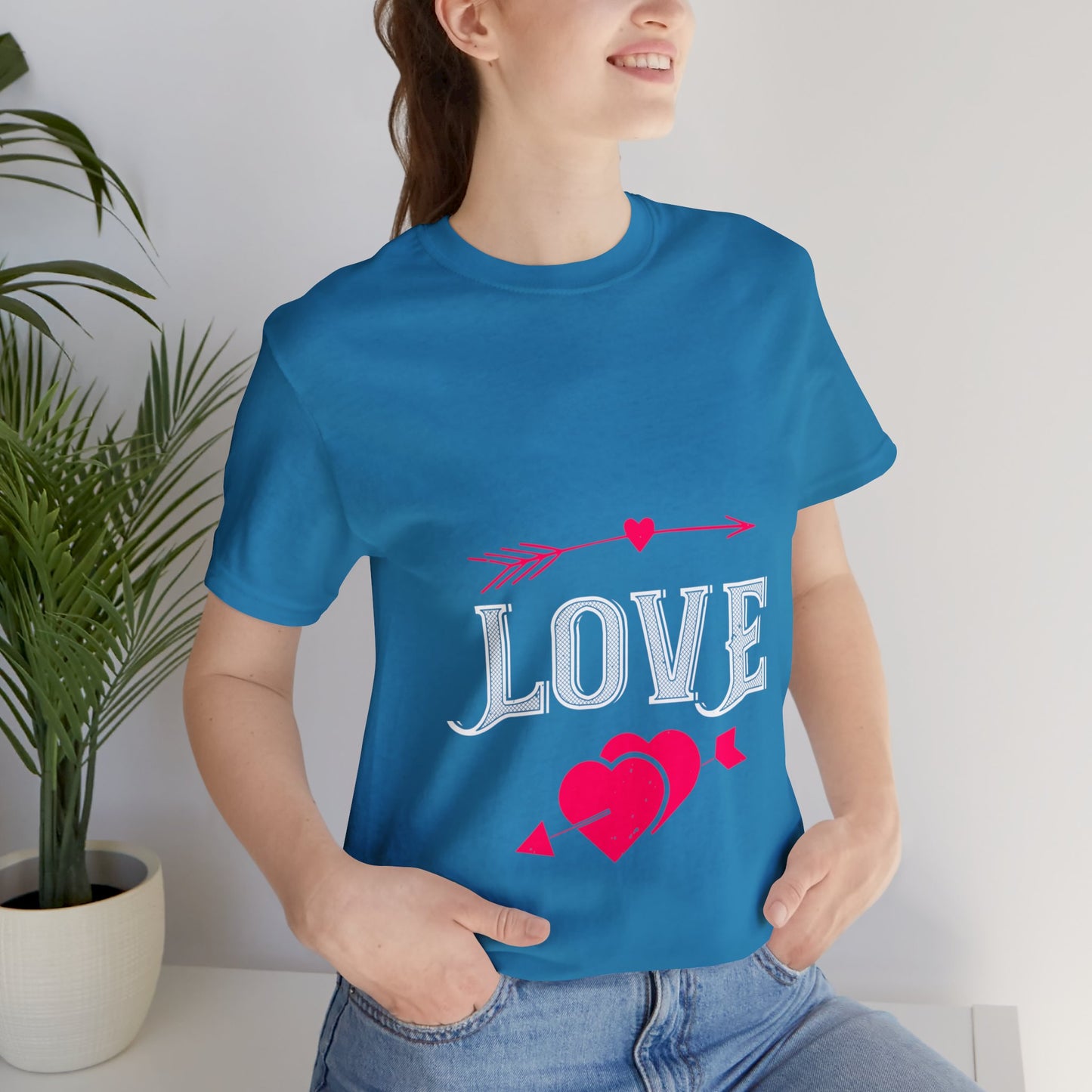 ❤️ "Love" - The Essence Tee